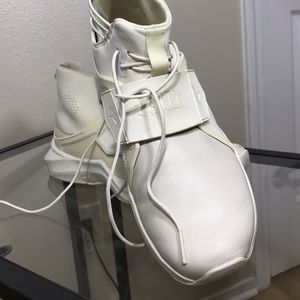 Puma sneakers by Rihanna